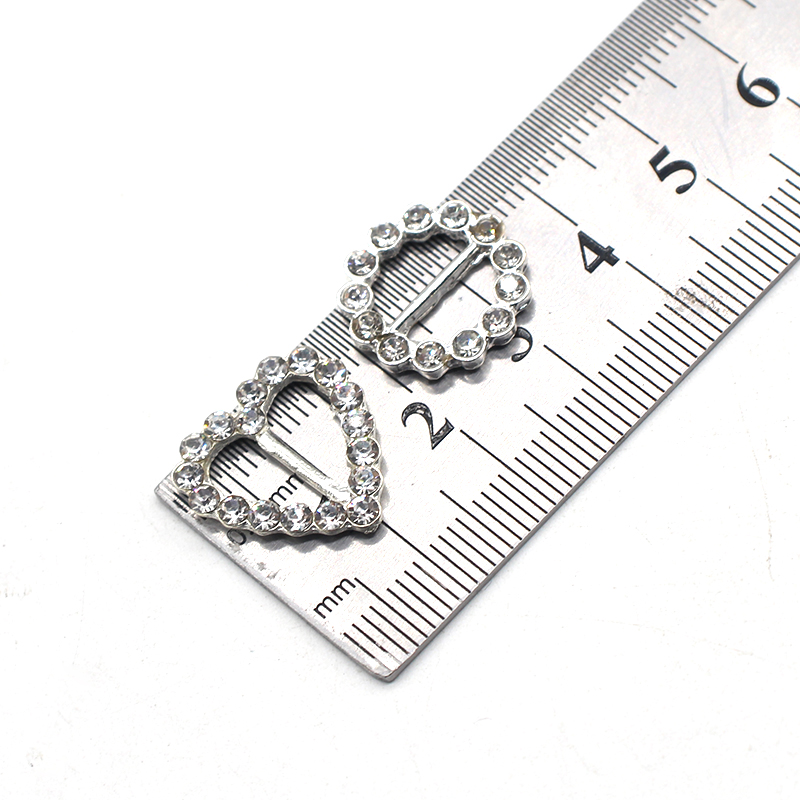 Broche de diamantes de imitaci - Cocktail Recipe Book reseña y precio